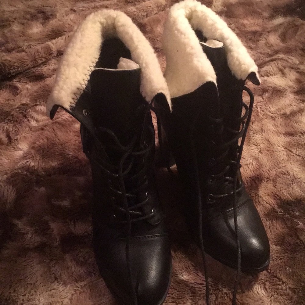 4 inch Heeled Black Booties